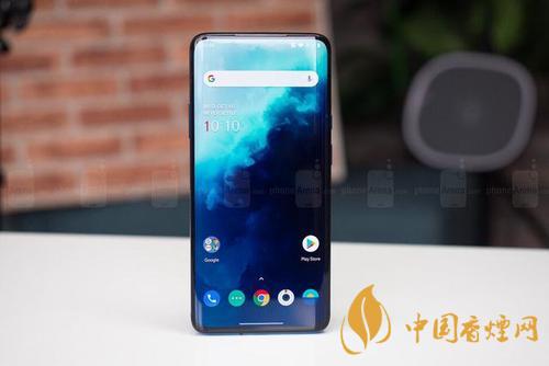 OnePlus8Pro和iPhone11對(duì)比測(cè)評(píng)-哪款更好?